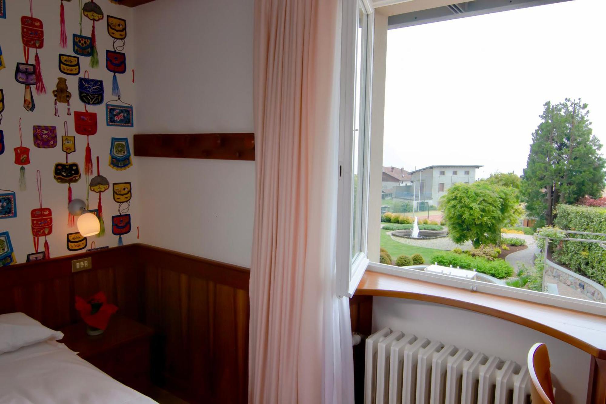 Hotel Miralago Bossico Szoba fotó