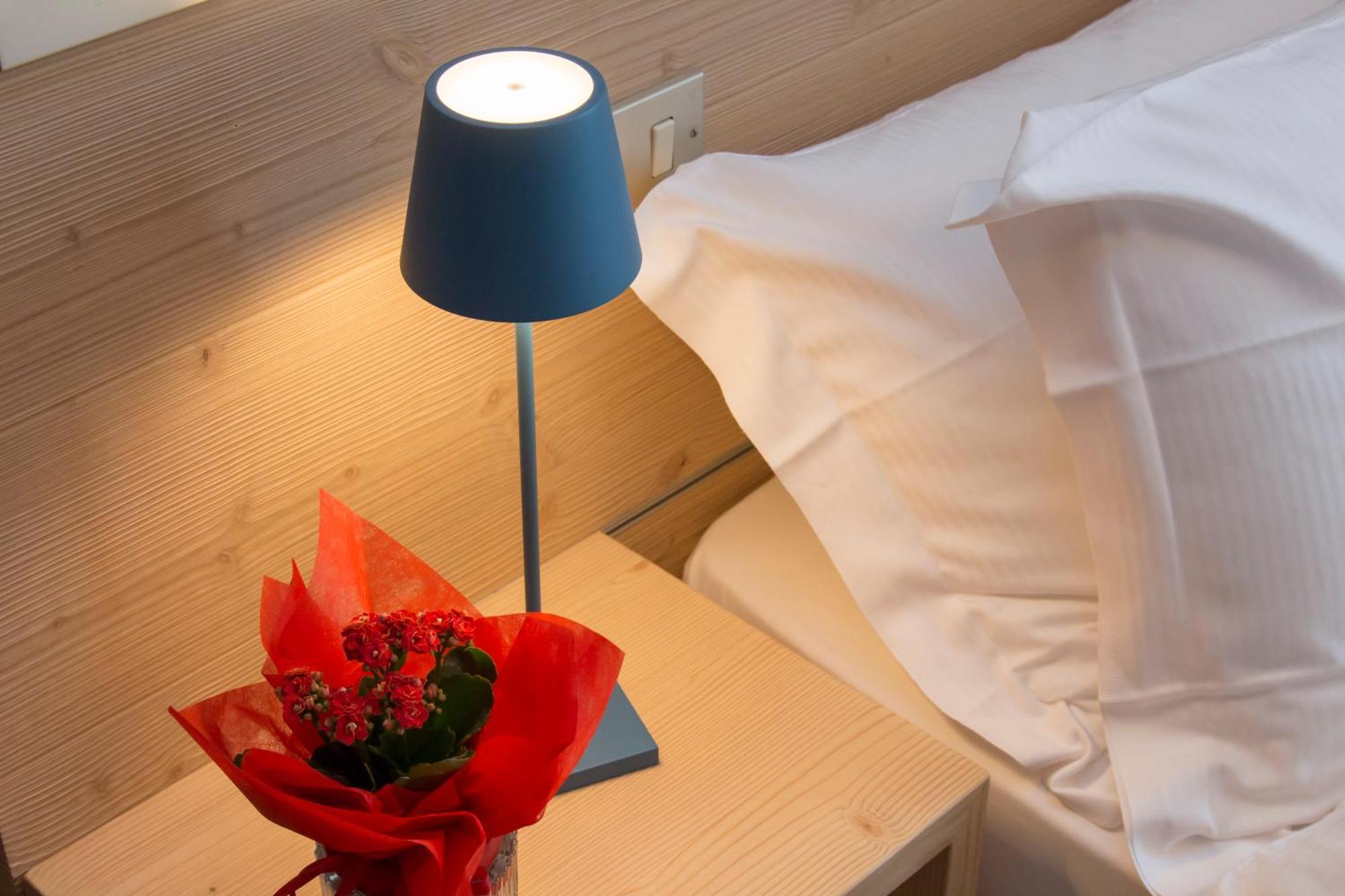 Hotel Miralago Bossico Szoba fotó