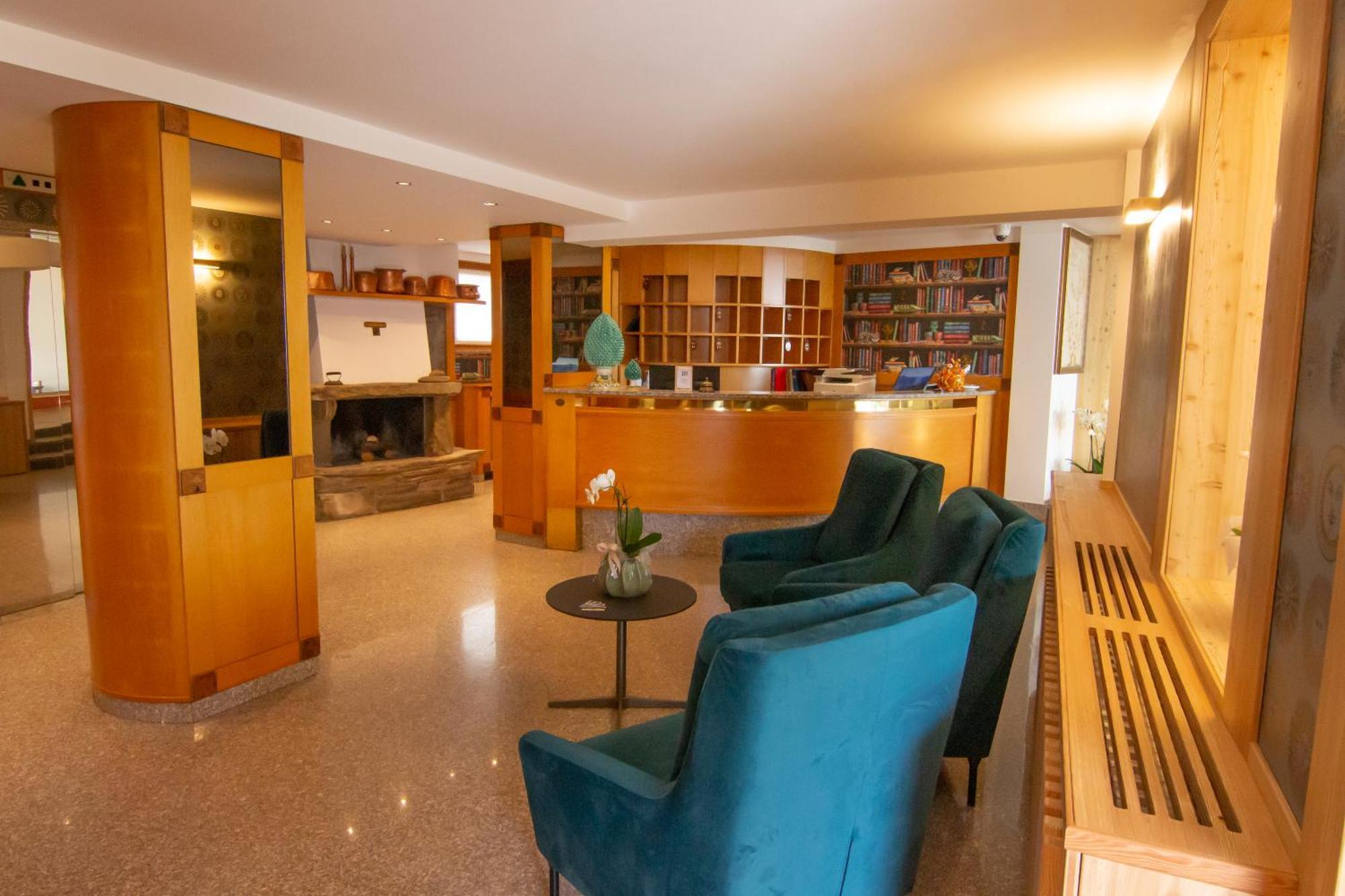 Hotel Miralago Bossico Kültér fotó