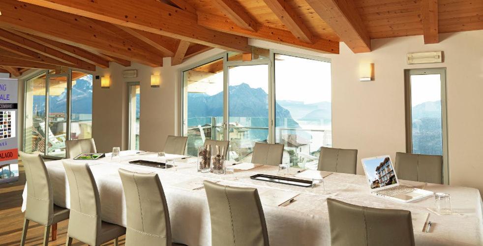 Hotel Miralago Bossico Kültér fotó